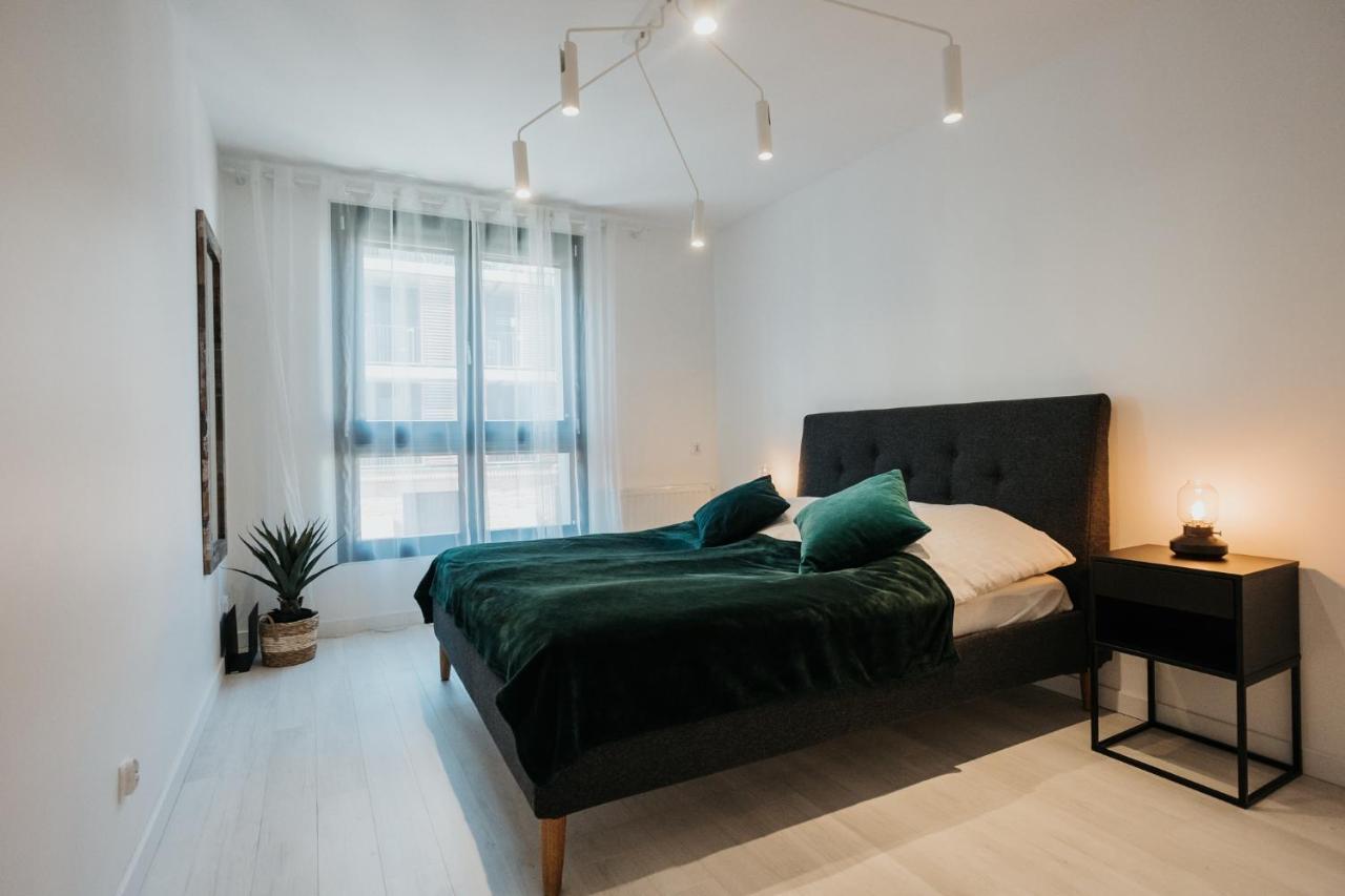 Ferienwohnung Arcade Old Town With Free Parking Krakau Exterior foto